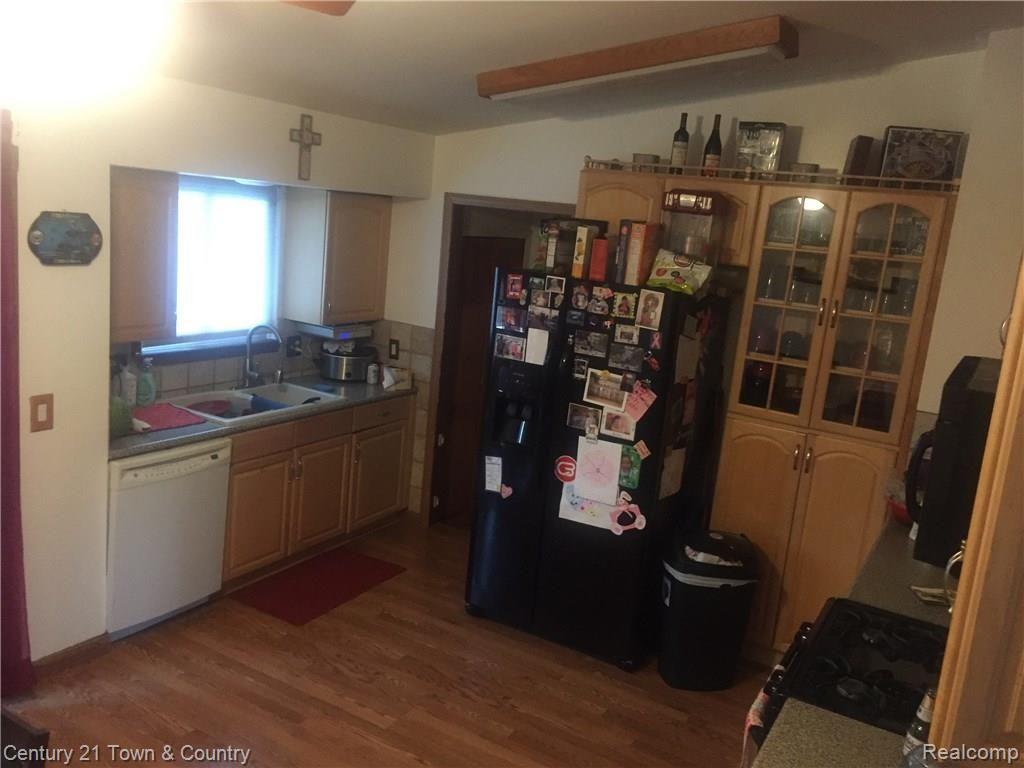 50127 Waterloo Chesterfield, MI 48047 - Photo 3 of 5
