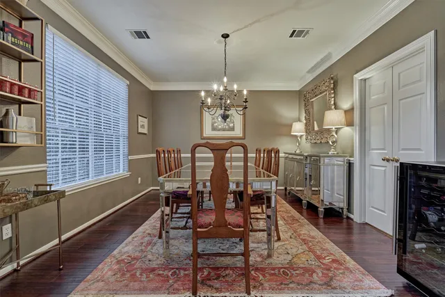 $750,000 | 18 Seders Walk, The Woodlands, TX 77381