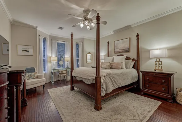 $750,000 | 18 Seders Walk, The Woodlands, TX 77381