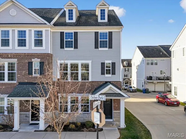 $3,500 | 8014 Townes Way, St. Louis, MO 63117