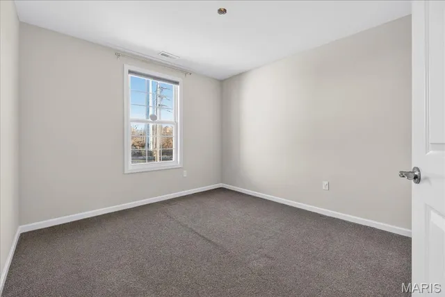 $3,500 | 8014 Townes Way, St. Louis, MO 63117