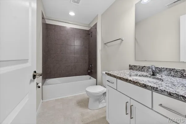 $3,500 | 8014 Townes Way, St. Louis, MO 63117