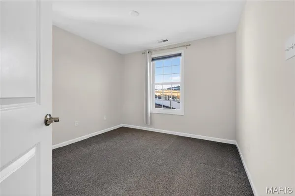 $3,500 | 8014 Townes Way, St. Louis, MO 63117