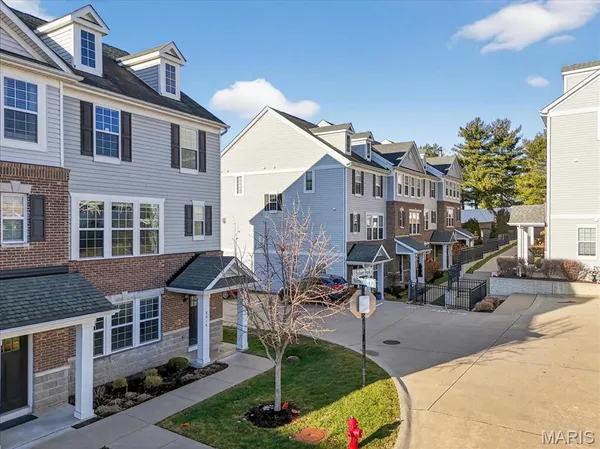 $3,500 | 8014 Townes Way, St. Louis, MO 63117