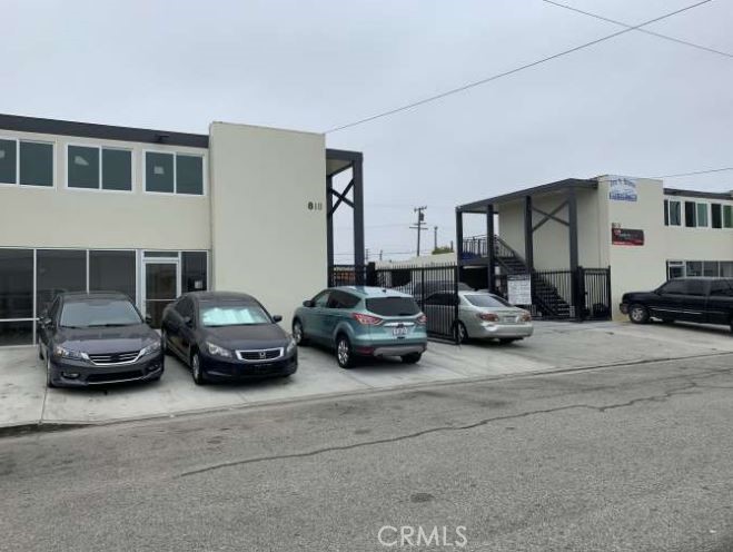 a car parked in front of a house