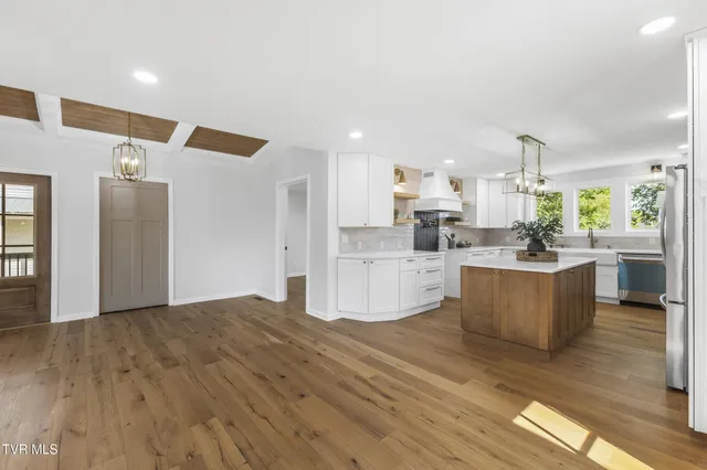 $474,500 | 400 East 4th N Street, Morristown, TN 37814