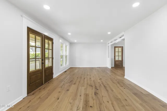 $474,500 | 400 East 4th N Street, Morristown, TN 37814