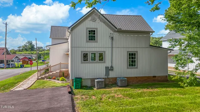 $474,500 | 400 East 4th N Street, Morristown, TN 37814