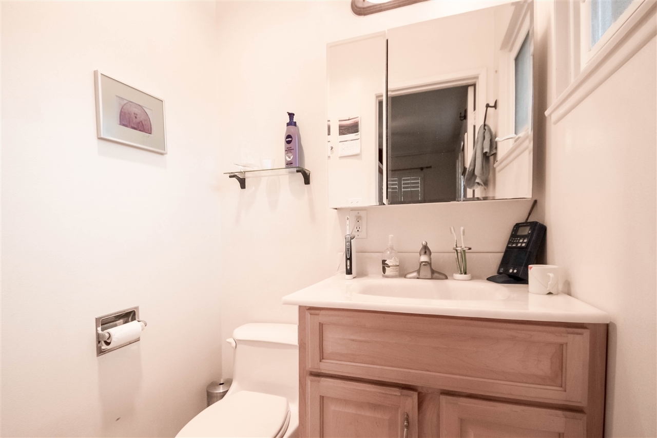 4542 Rolfe Road San Diego, CA 92117 - Photo 8 of 16