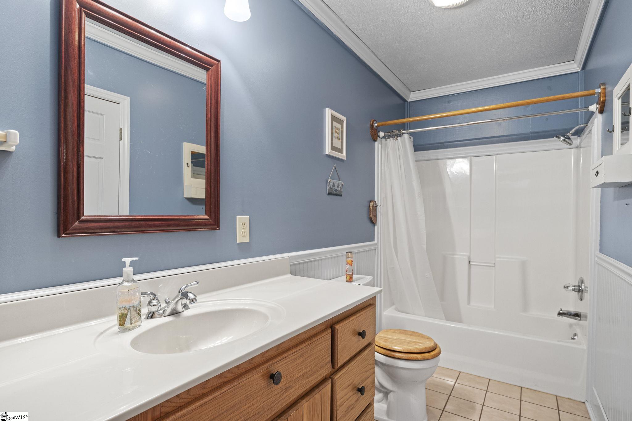 116 Hampton Road Easley, SC 29640 - Photo 24 of 36