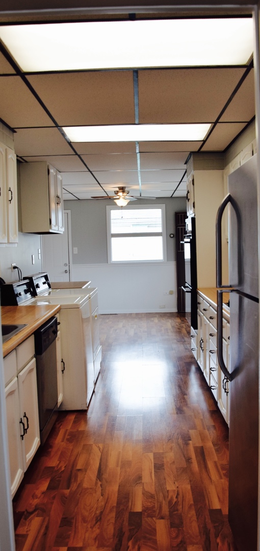 17236 Roy Street Lansing, IL 60438 - Photo 3 of 16