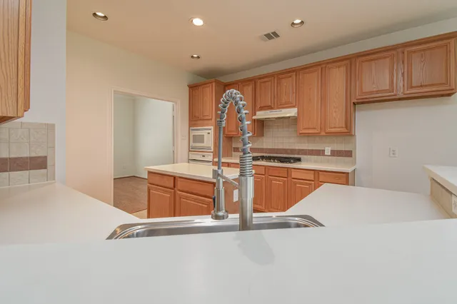 $2,450 | 14603 Kings Head Drive, Houston, TX 77044