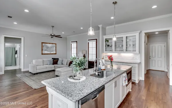 $369,900 | 109 Hampstead Drive, Madison, MS 39110