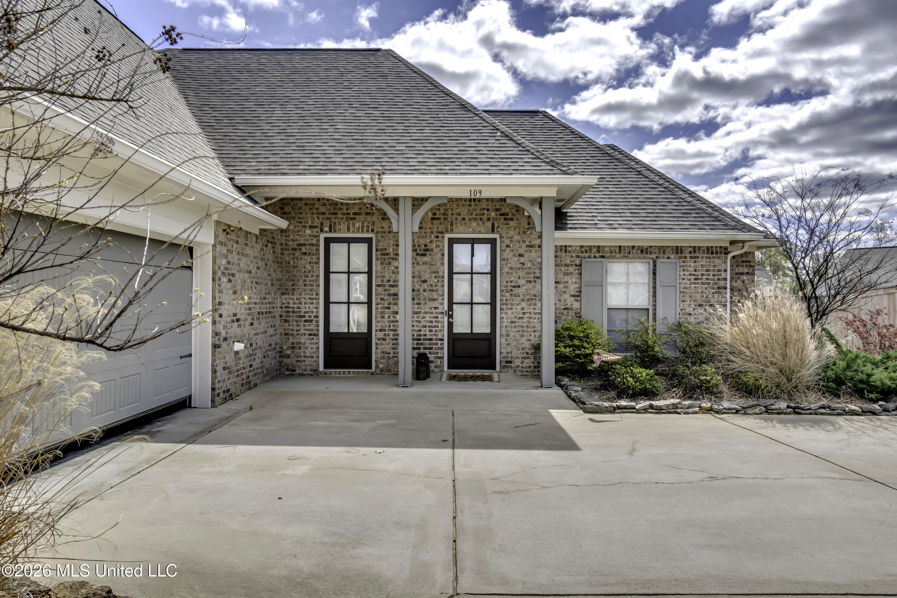 109 Hampstead Drive Madison, MS 39110 - Photo 6 of 67 109 Hampstead Dr--5