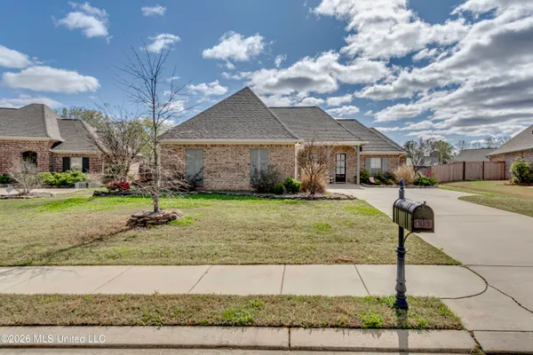 $369,900 | 109 Hampstead Drive, Madison, MS 39110