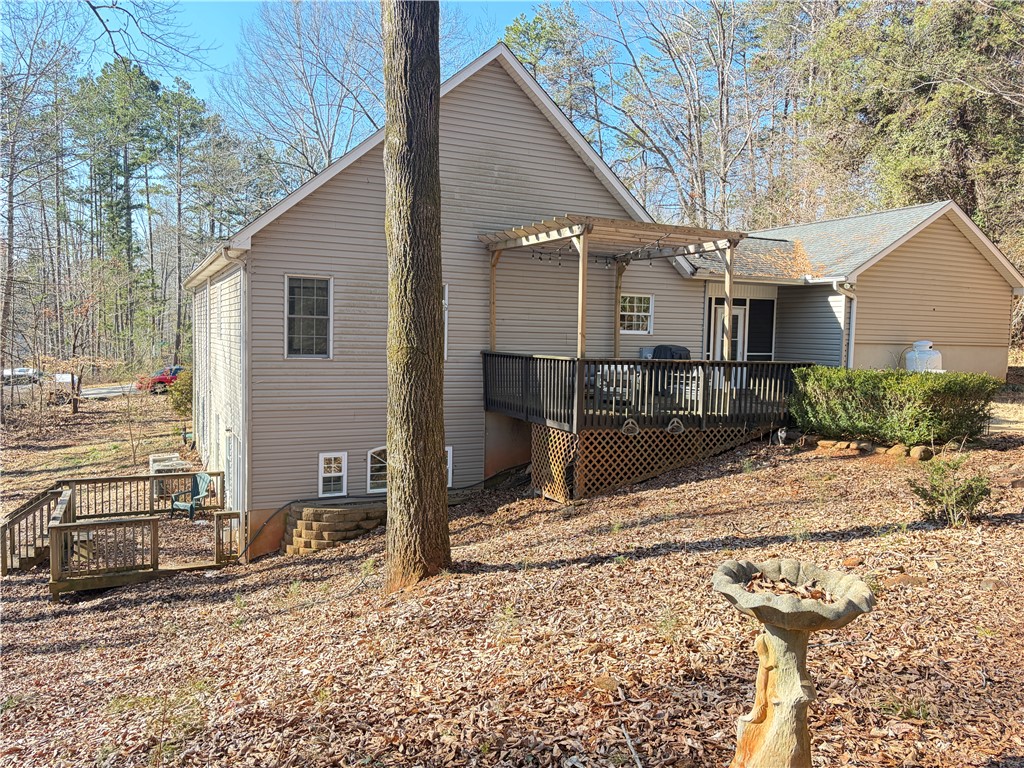 203 Indian Trail Road Seneca, SC 29672 - Photo 3 of 37