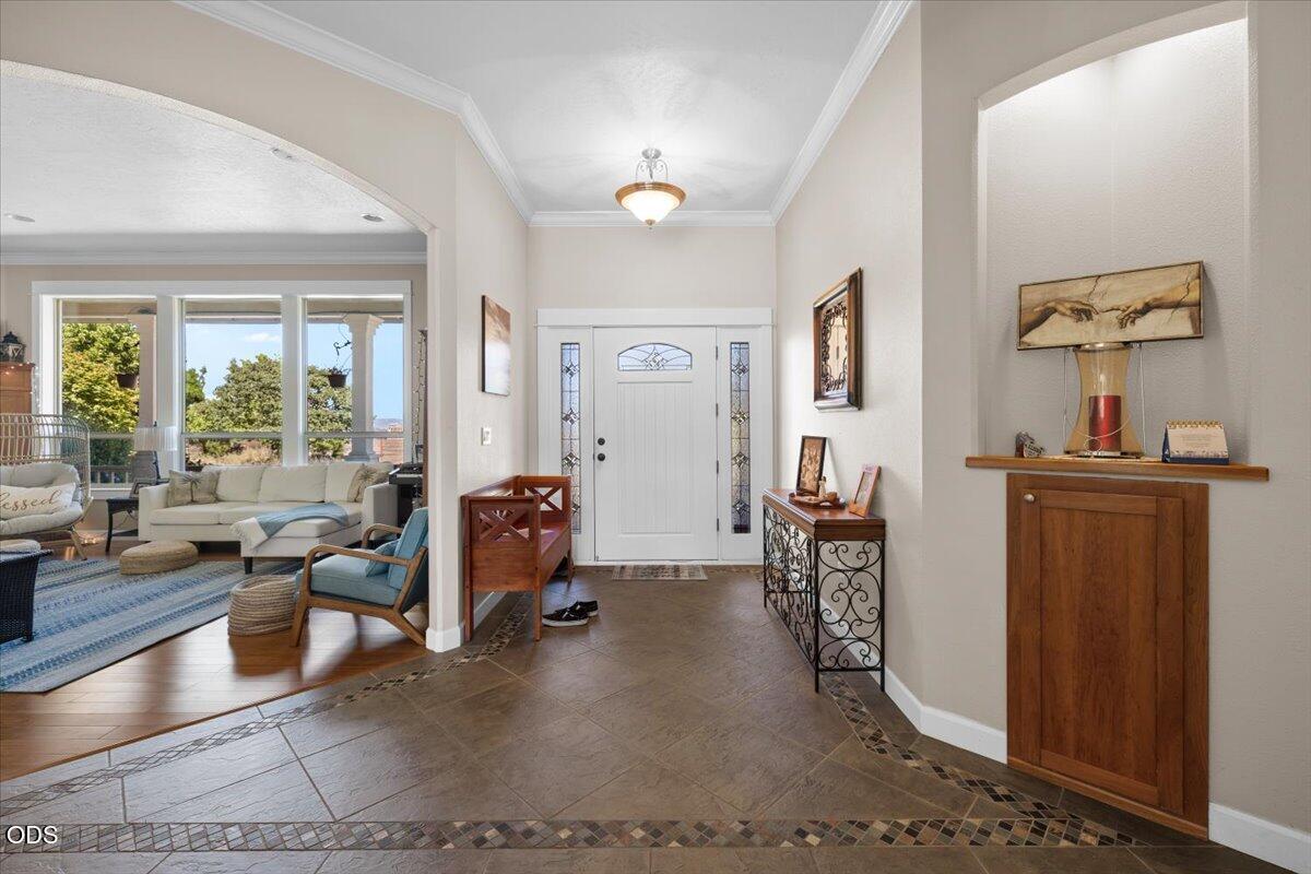 899 Old Stage Road Medford, OR 97502 - Photo 8 of 53
