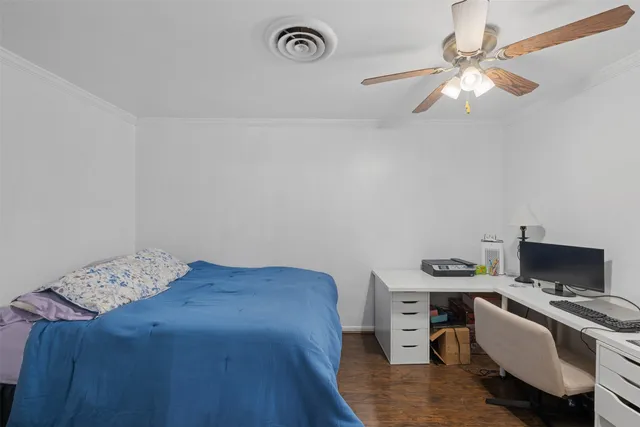 $325,000 | 617 Melody Lane, Eagle Lake, TX 77434