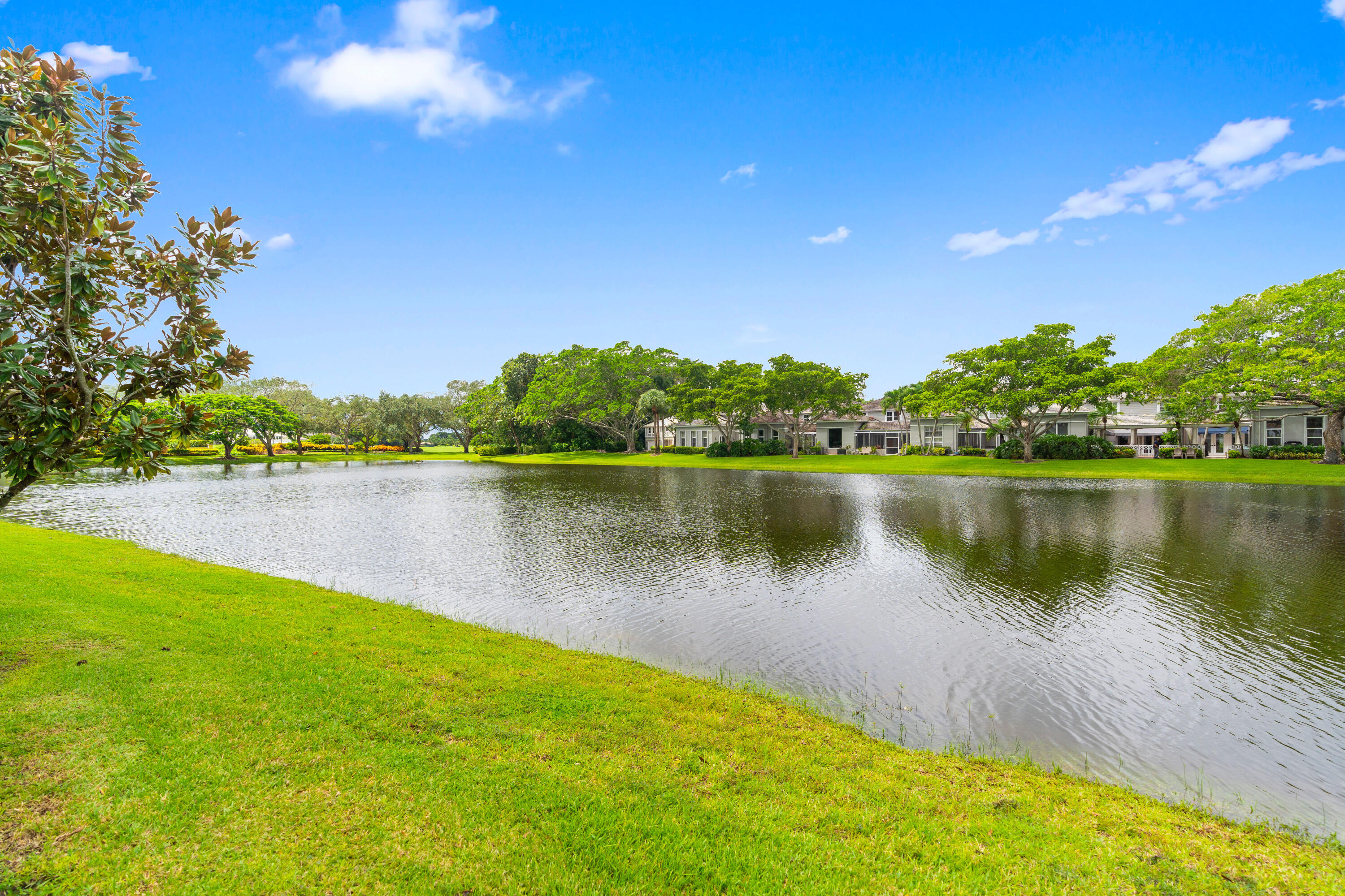 5651 Regency Circle West Boca Raton, FL 33496 - Photo 46 of 60 Backyard View