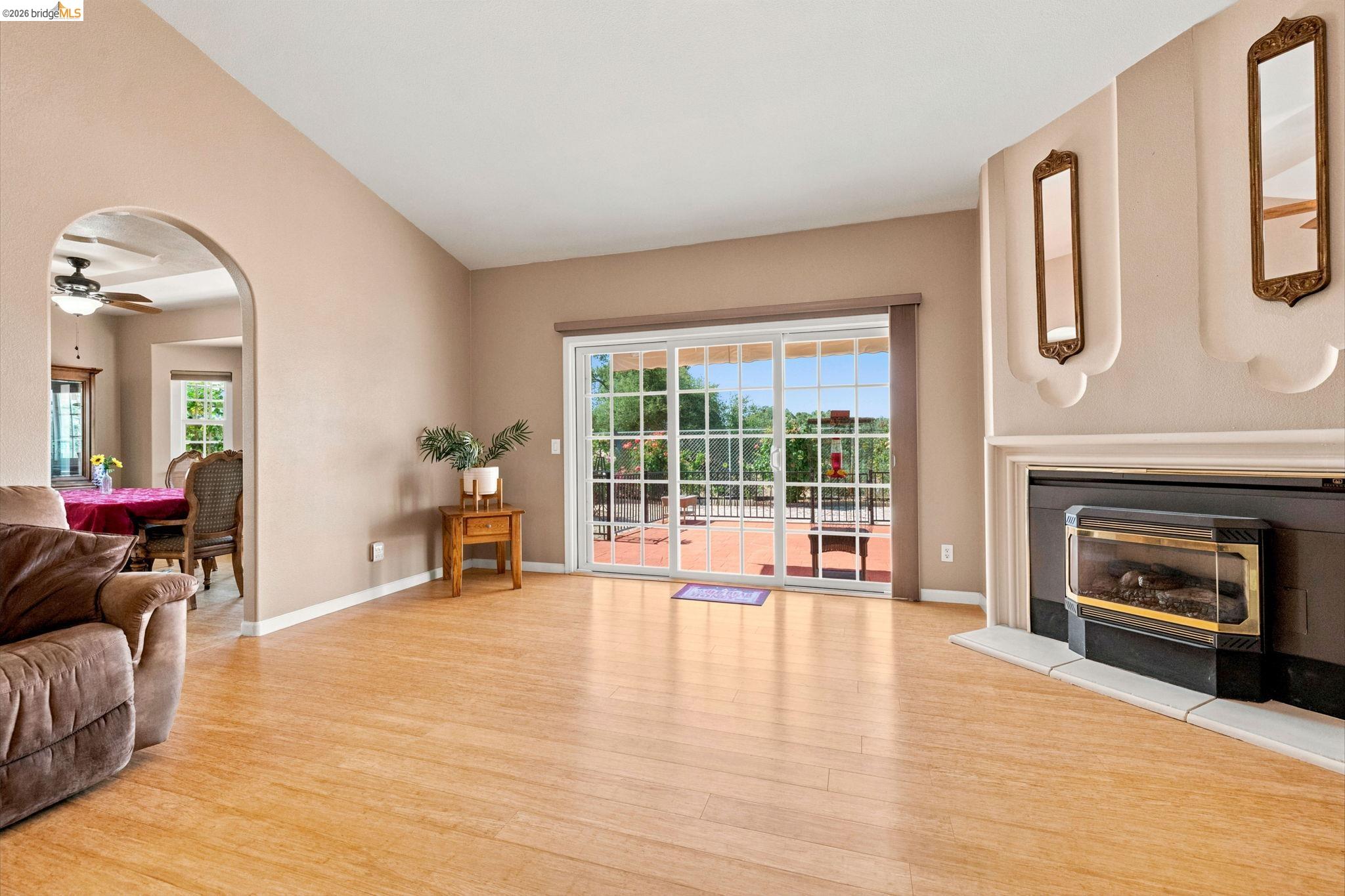10141 Bell Mooney Road Jamestown, CA 95327 - Photo 14 of 65