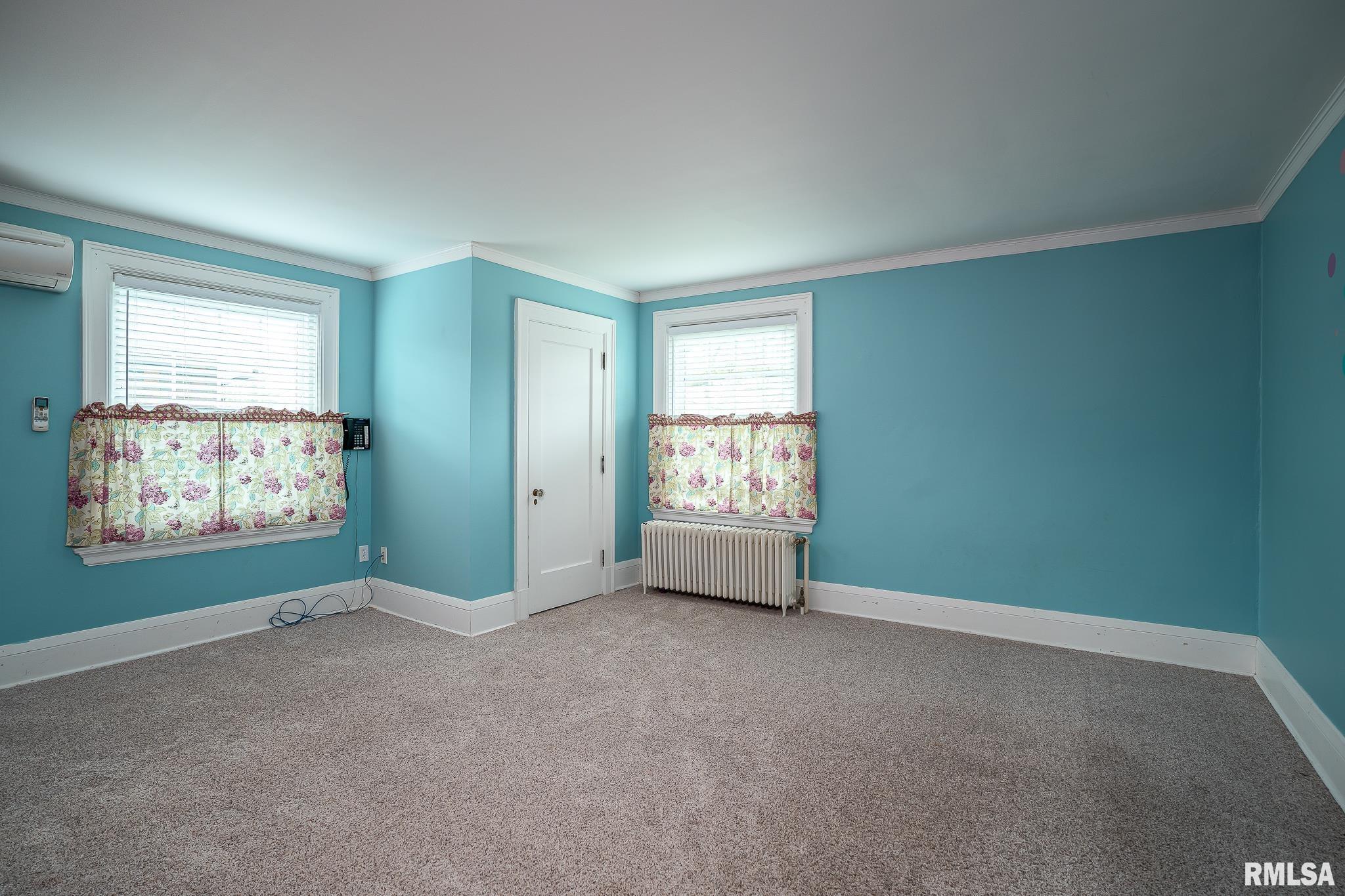 206 Forest Road Davenport, IA 52803 - Photo 16 of 34 Gallery Image 16