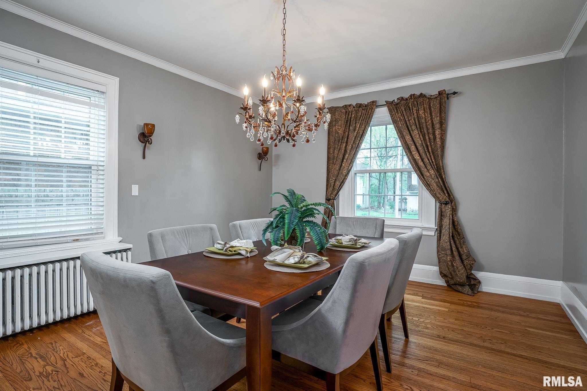 206 Forest Road Davenport, IA 52803 - Photo 5 of 34 Gallery Image 5