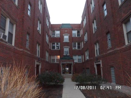 2450 West Addison Street, Unit 2B Chicago, IL 60618 - Photo 1 of 10 a front view of a building