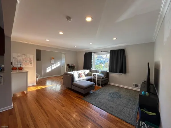 $4,950 | 2 Kemp Drive, Springfield, NJ 07081