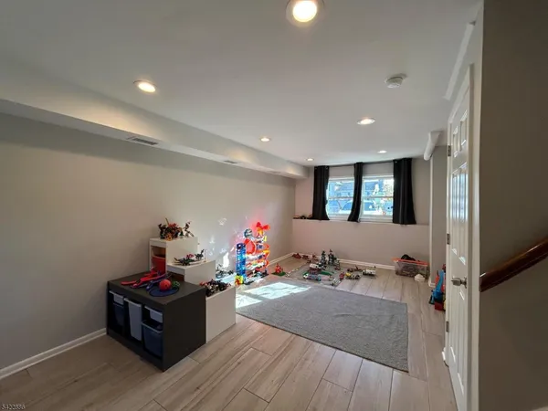 $4,950 | 2 Kemp Drive, Springfield, NJ 07081