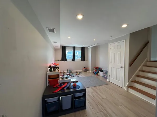 $4,950 | 2 Kemp Drive, Springfield, NJ 07081