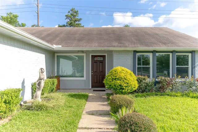 $249,900 | 6323 Bridgegate Drive, Spring, TX 77373