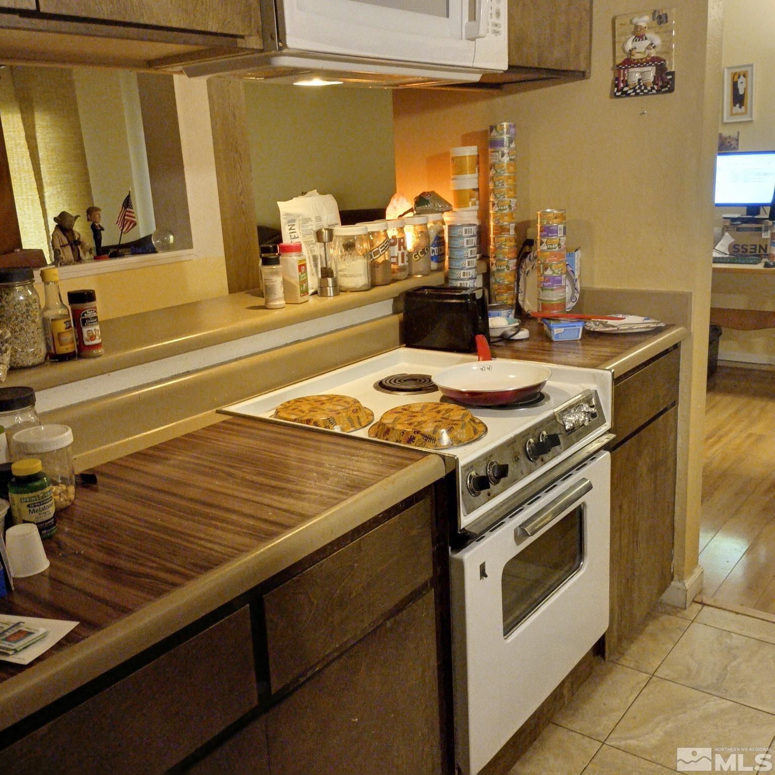1000 Beck Drive, Unit 155 Reno, NV 89509 - Photo 5 of 15 Photo 5