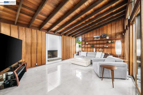 $1,699,900 | 4669 Almond Circle, Livermore, CA 94550