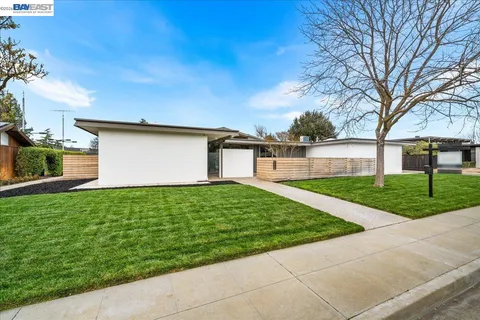 $1,699,900 | 4669 Almond Circle, Livermore, CA 94550