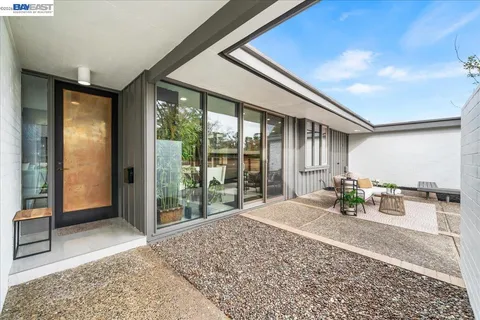 $1,699,900 | 4669 Almond Circle, Livermore, CA 94550