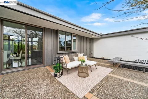 $1,699,900 | 4669 Almond Circle, Livermore, CA 94550