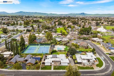 $1,699,900 | 4669 Almond Circle, Livermore, CA 94550
