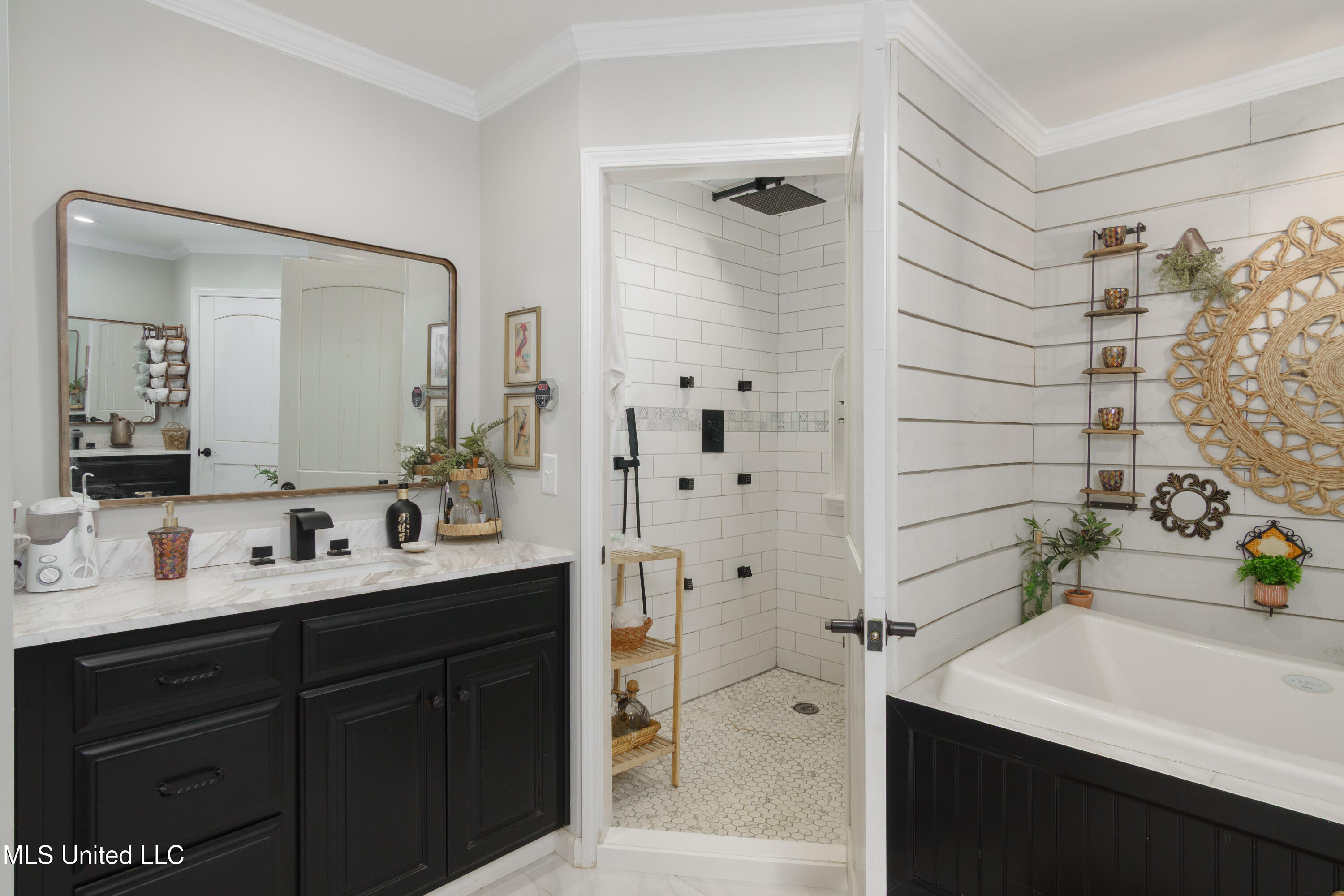 5211 Agricola Latonia Road Lucedale, MS 39452 - Photo 17 of 50 Steam Shower