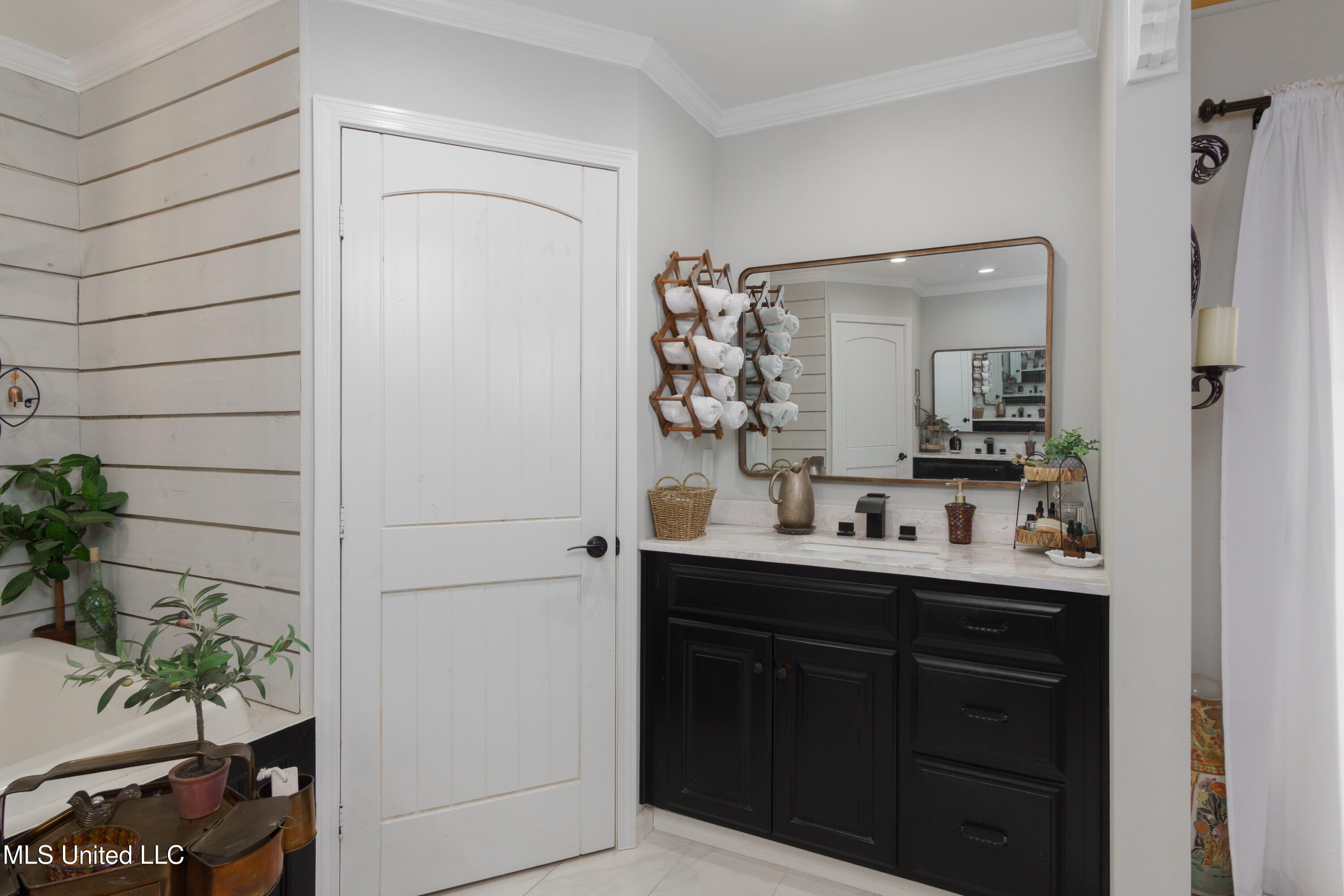 5211 Agricola Latonia Road Lucedale, MS 39452 - Photo 19 of 50 Master Bathroom