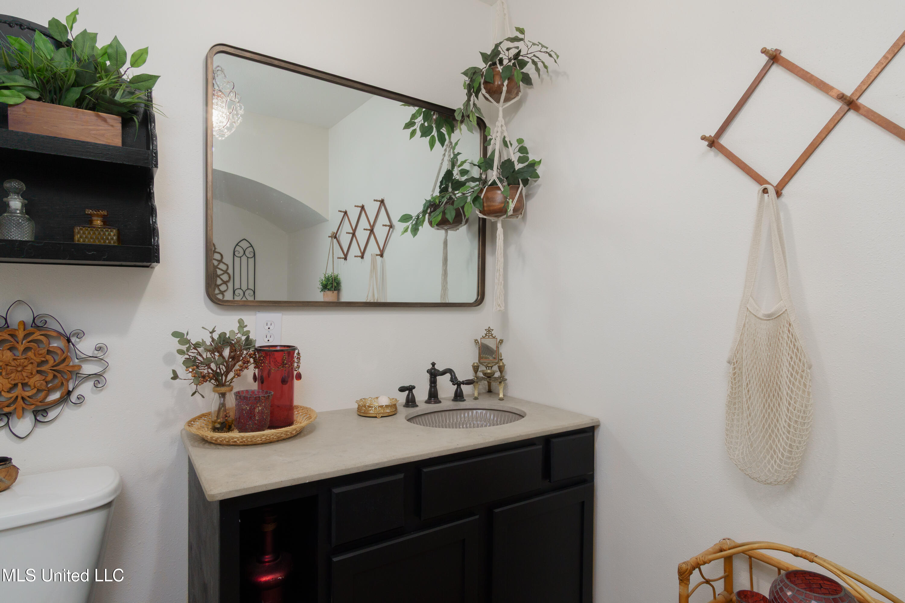 5211 Agricola Latonia Road Lucedale, MS 39452 - Photo 26 of 50 Upstairs Bathroom