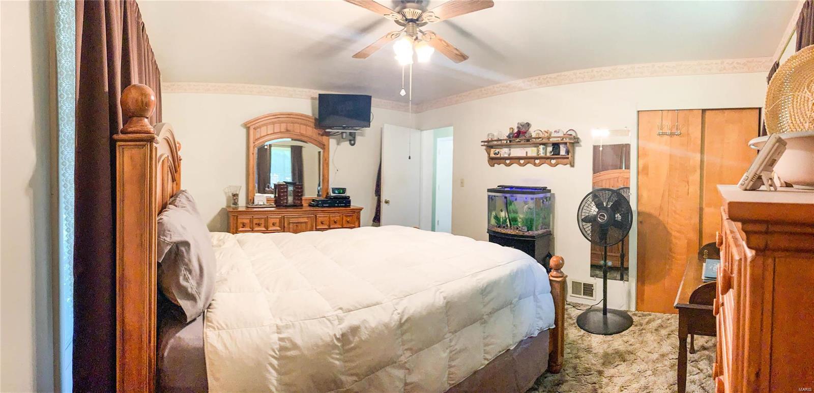 3507 Johnson Road Granite City, IL 62040 - Photo 13 of 22 Gallery Image 13