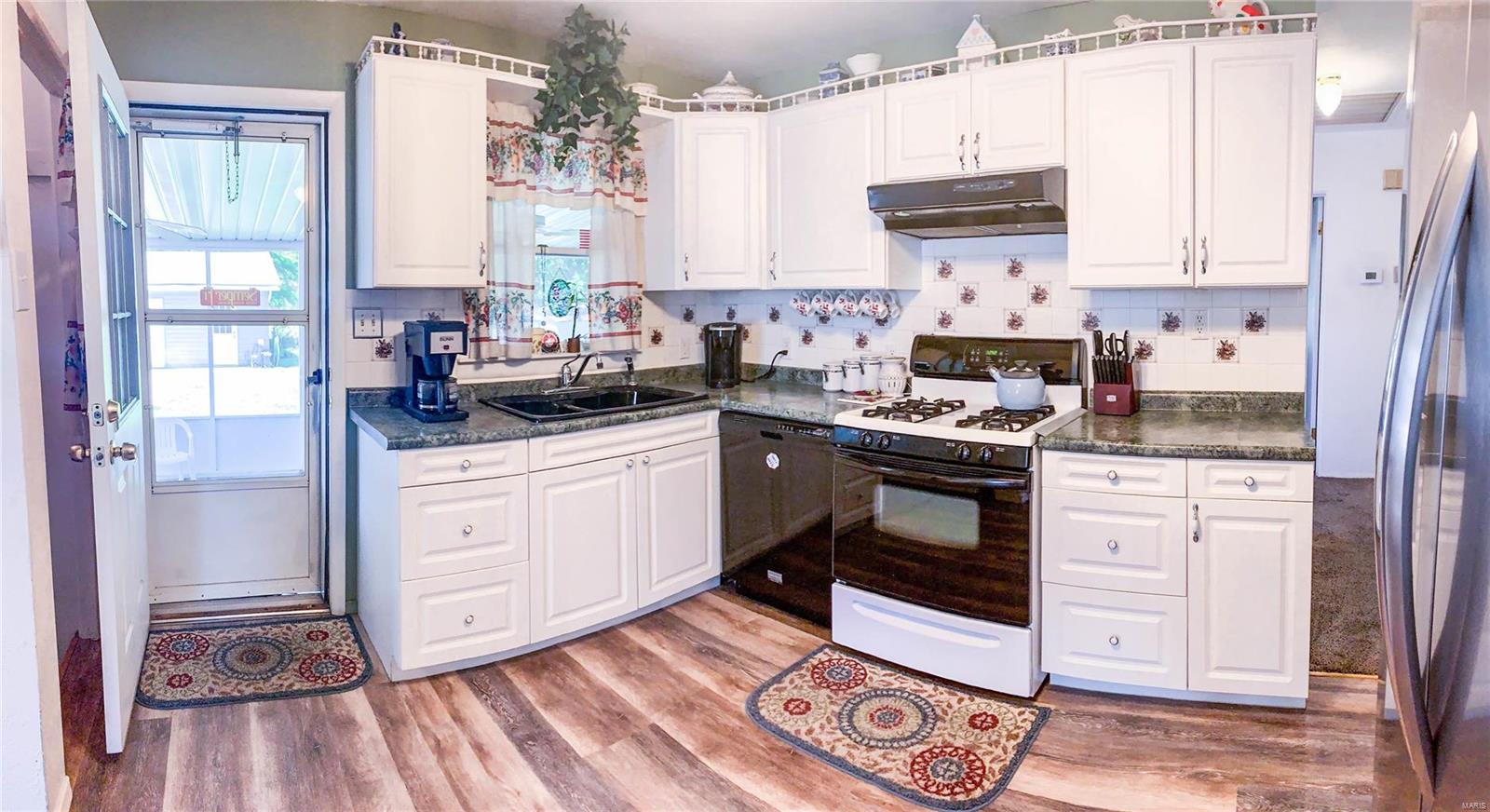 3507 Johnson Road Granite City, IL 62040 - Photo 10 of 22 Gallery Image 10