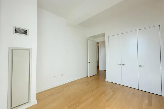 $990,000 | Undisclosed Address | DUMBO