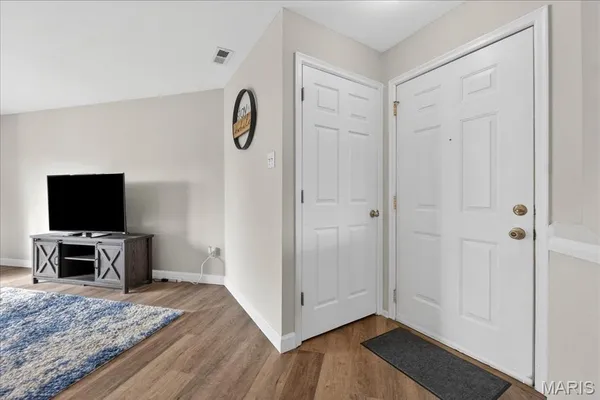 $165,000 | 761 Sugar Glen Drive, Unit 5, St. Peters, MO 63376