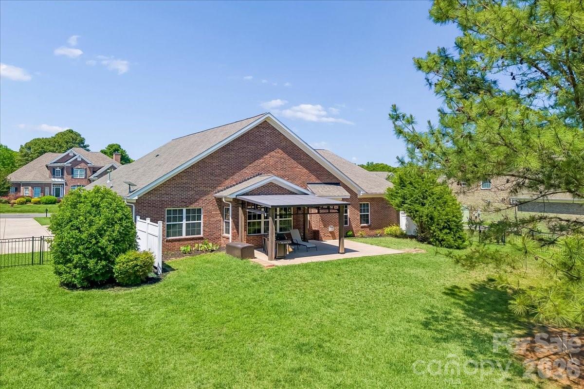 1006 Spring Rose Lane Matthews, NC 28104 - Photo 38 of 48