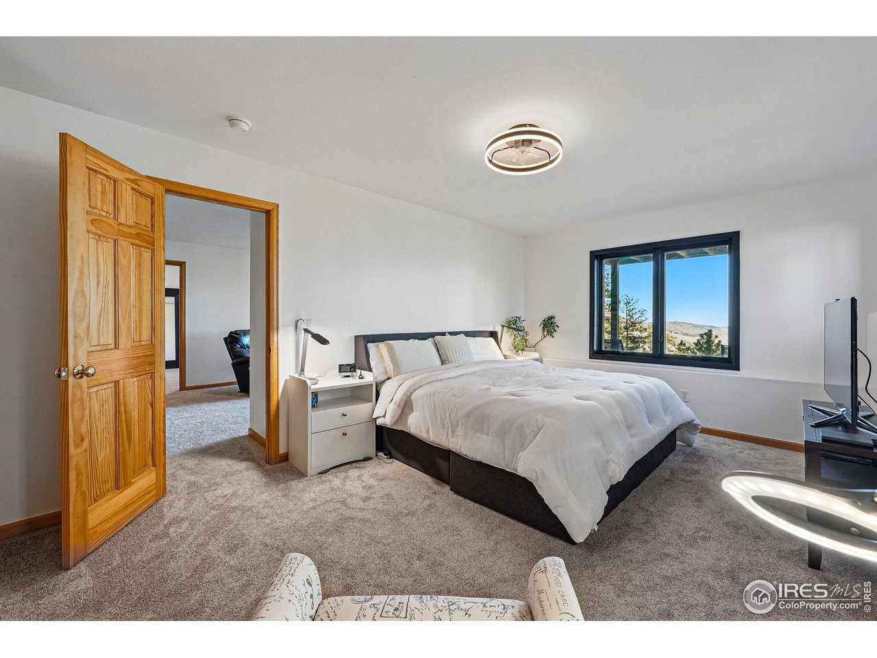 98 Rim Road Boulder, CO 80302 - Photo 26 of 43 Lower level bedroom