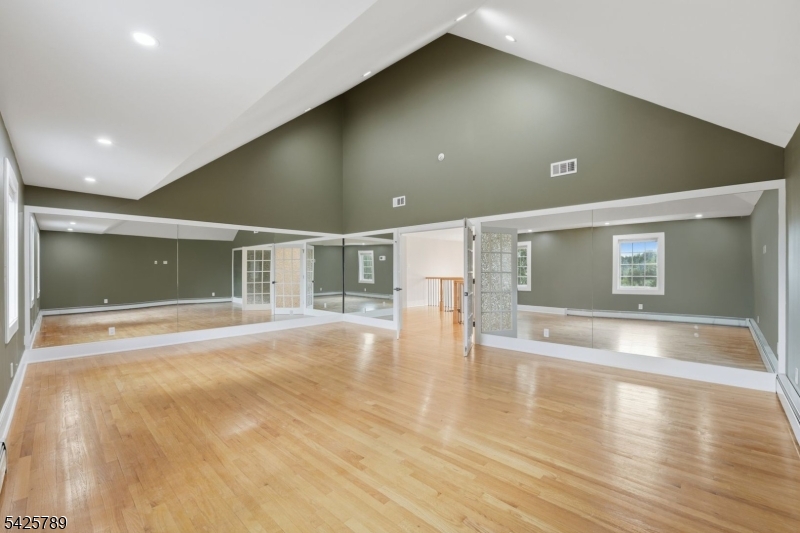 10 Old Forge Road Andover, NJ 07821 - Photo 25 of 45