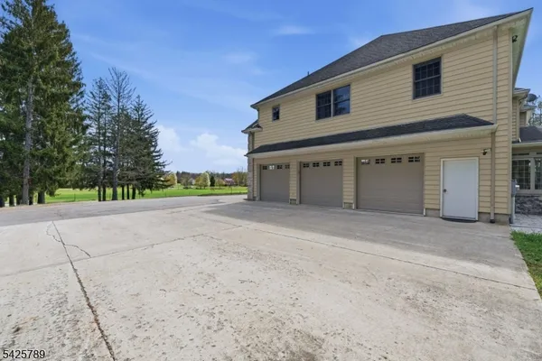 $1,625,000 | 10 Old Forge Road, Andover, NJ 07821
