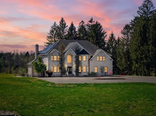 $1,625,000 | 10 Old Forge Road, Andover, NJ 07821
