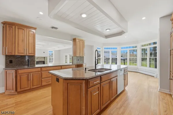 $1,625,000 | 10 Old Forge Road, Andover, NJ 07821